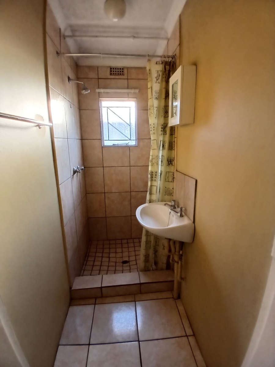 5 Bedroom Property for Sale in Kuruman Northern Cape